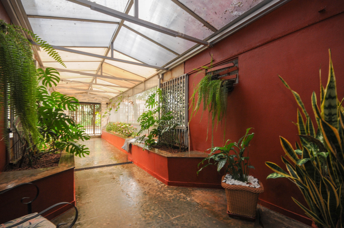 Apartamento reformado à venda no Edifício Villa Sorrento, no Centro de Foz do Iguaçu/PR - 86,31m² | 3 quartos