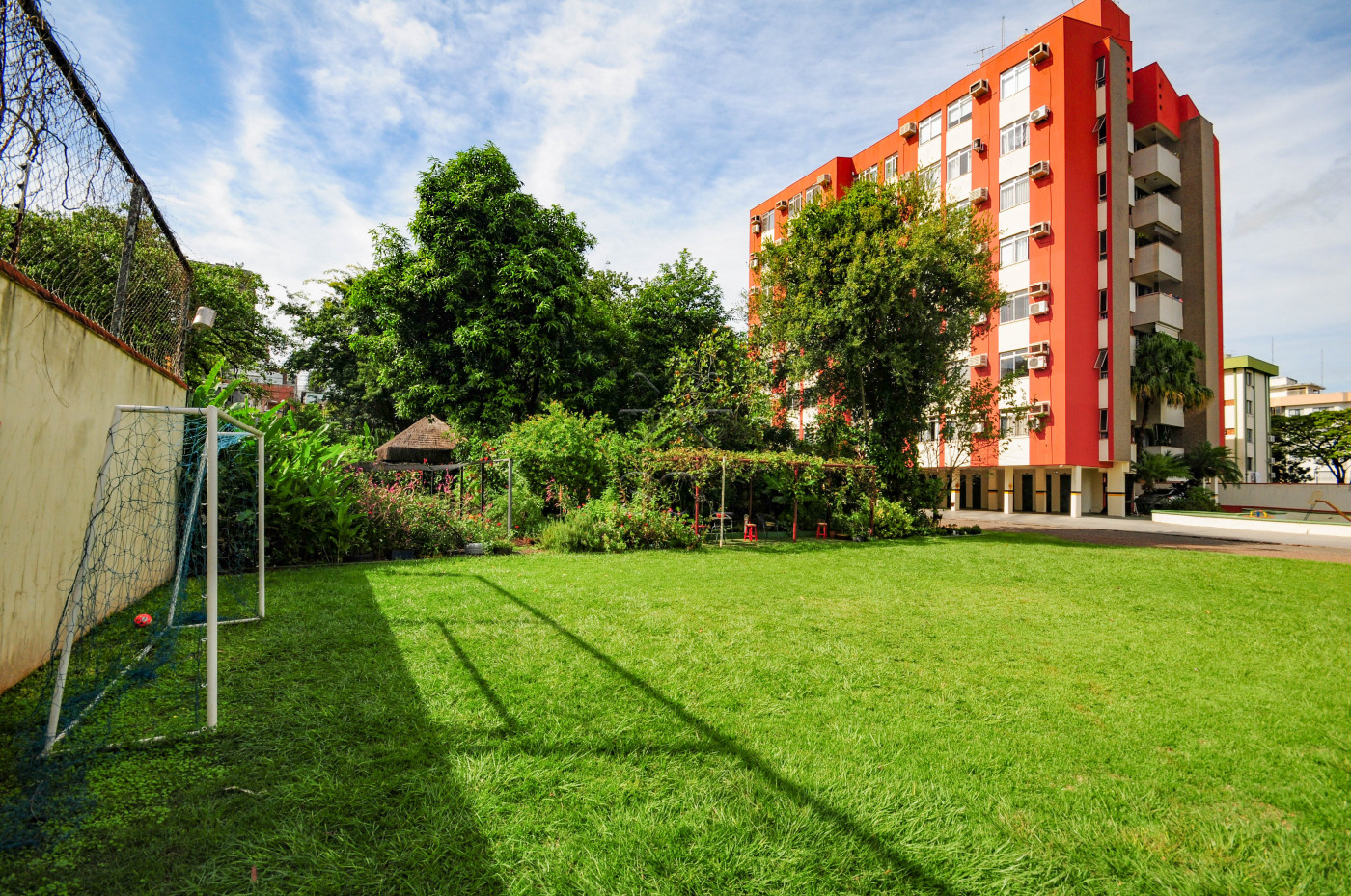 Apartamento reformado à venda no Edifício Villa Sorrento, no Centro de Foz do Iguaçu/PR - 86,31m² | 3 quartos