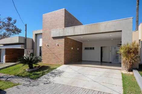 Casa mobiliada à venda no Condomínio Leonardo da Vinci - Foz do Iguaçu/PR