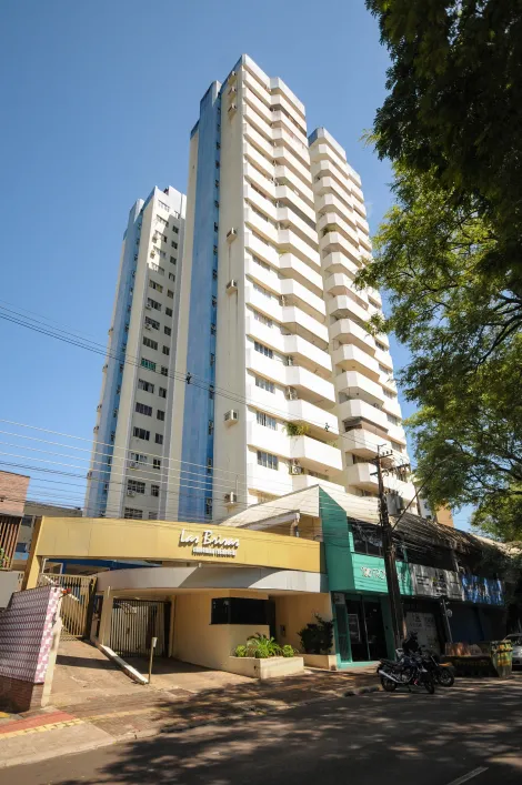 Apartamento à venda no Edifício Las Brisas - Centro de Foz do Iguaçu/PR