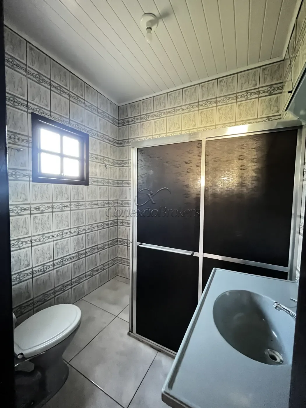 Alugar Casa / Padr&atilde;o em Charqueadas R$ 1.200,00 - Foto 8