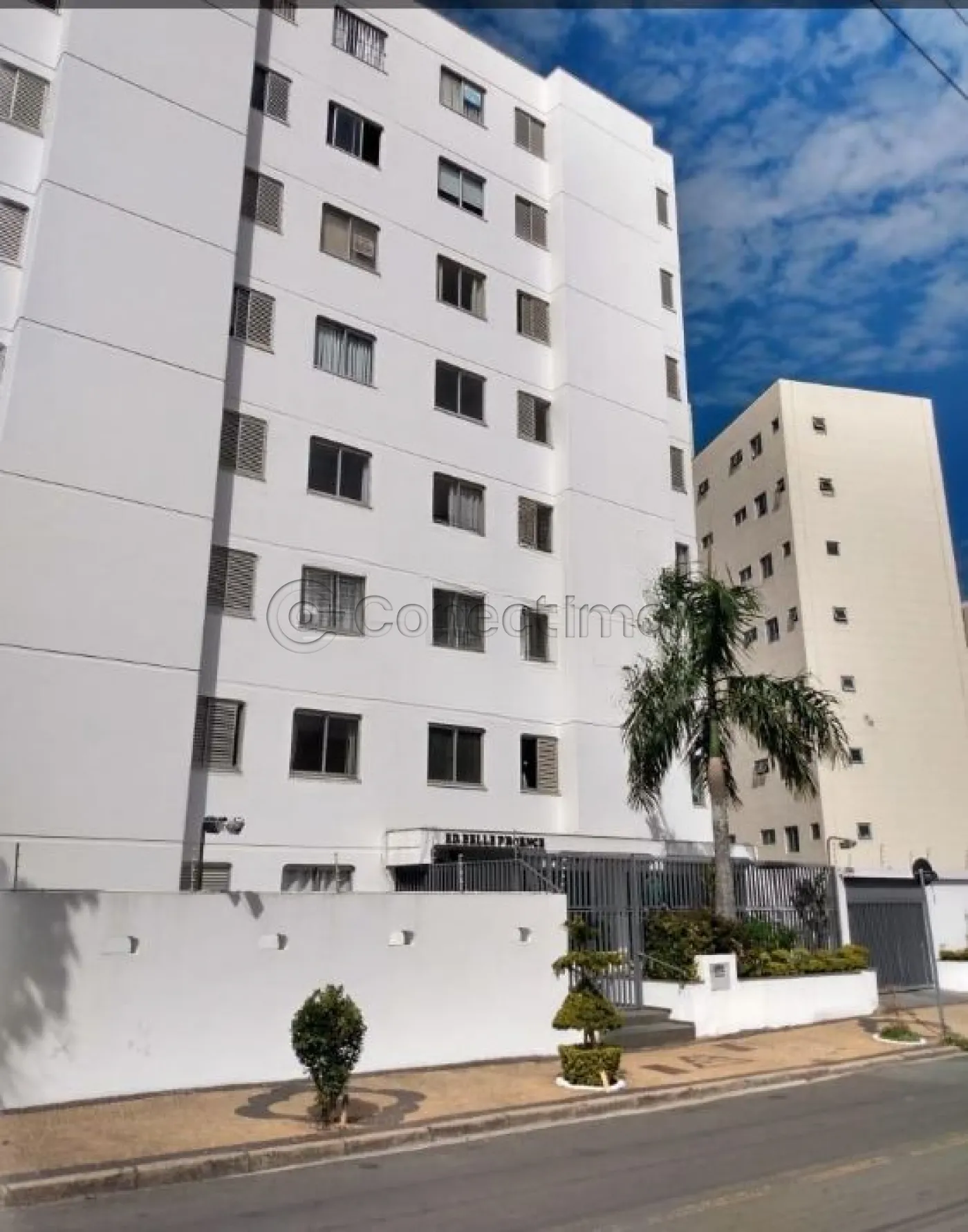 Comprar Apartamento / Padr&atilde;o em Campinas R$ 299.000,00 - Foto 1