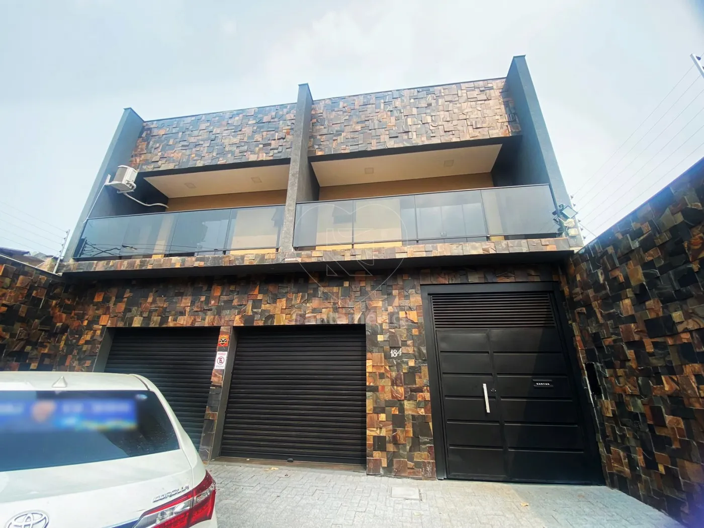 Alugar Apartamento / Sobreloja em Londrina R$ 1.500,00 - Foto 1