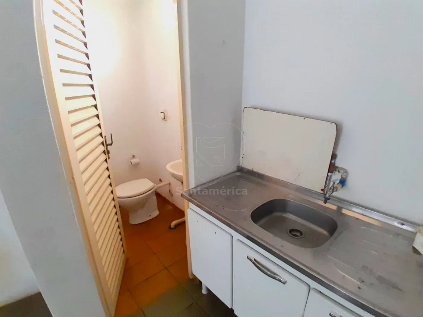 Alugar Comercial / Loja em Londrina R$ 1.000,00 - Foto 5