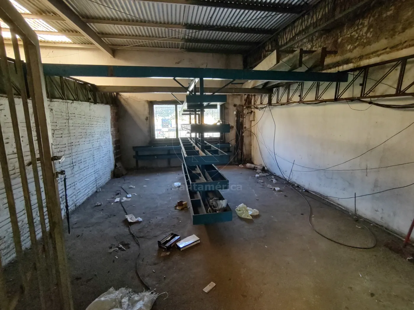 Alugar Comercial / Barrac&atilde;o em Londrina R$ 10.000,00 - Foto 17