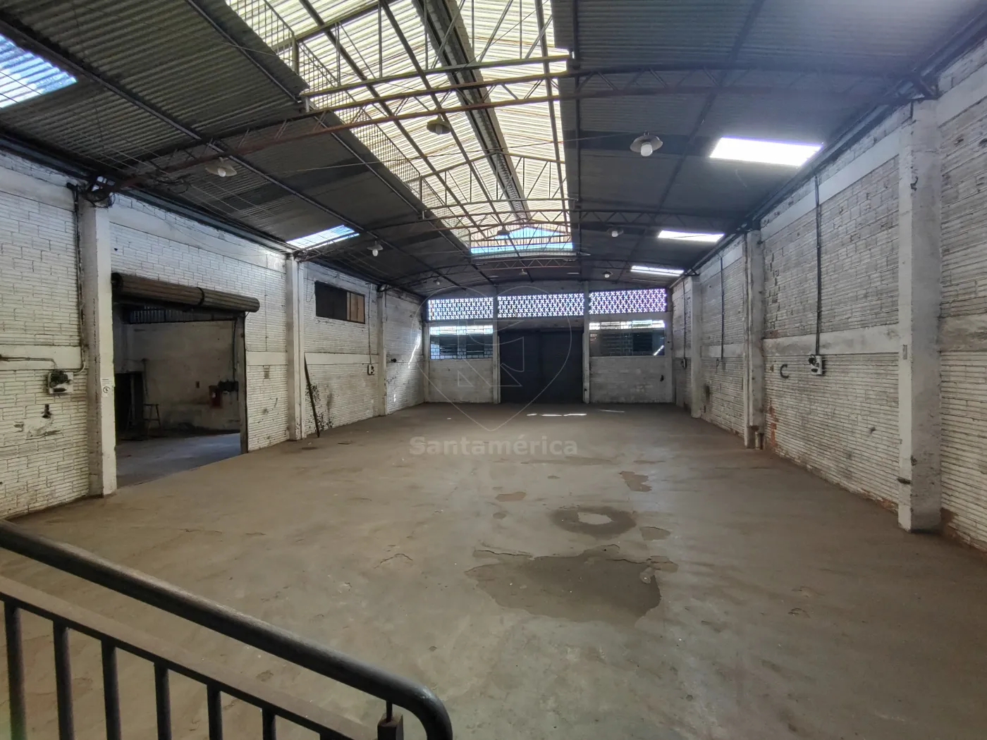 Alugar Comercial / Barrac&atilde;o em Londrina R$ 10.000,00 - Foto 20