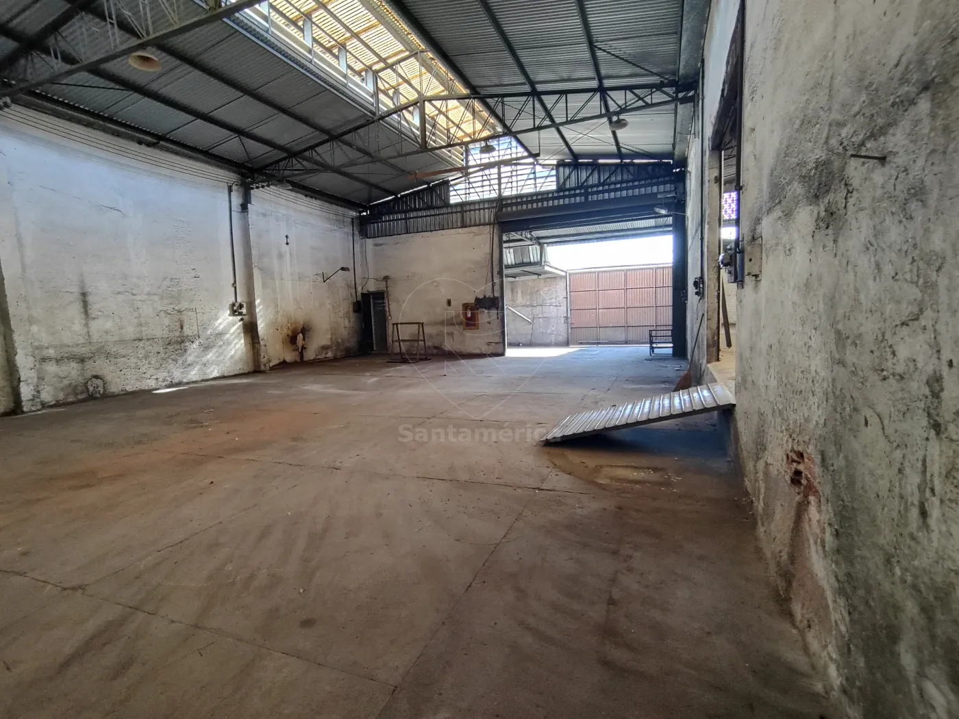 Alugar Comercial / Barrac&atilde;o em Londrina R$ 10.000,00 - Foto 26