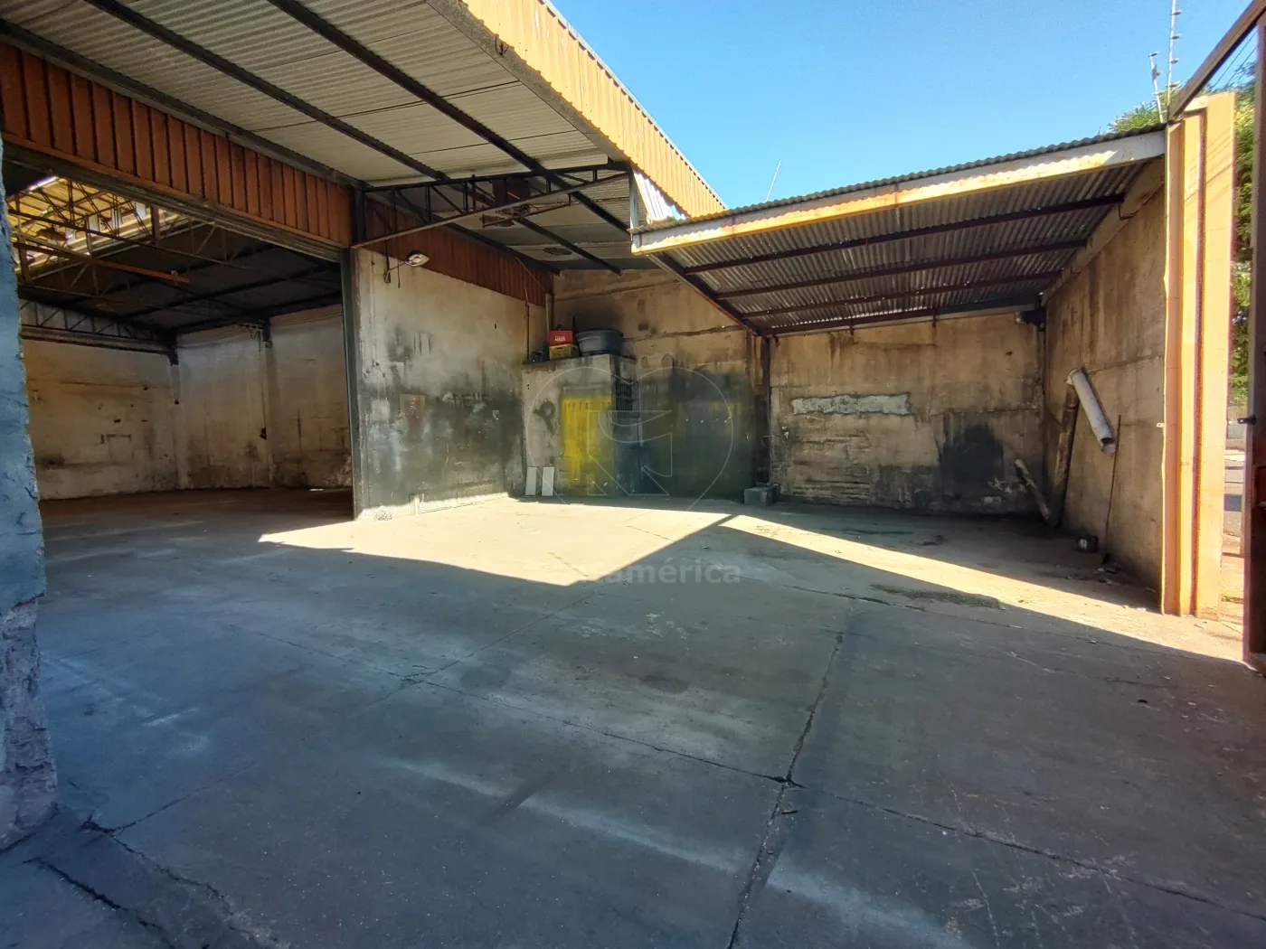 Alugar Comercial / Barrac&atilde;o em Londrina R$ 10.000,00 - Foto 31