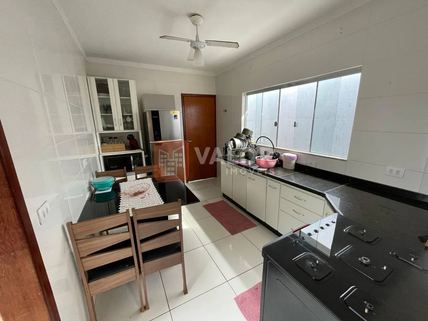 Comprar Casa / Padr&atilde;o em Cianorte R$ 350.000,00 - Foto 5