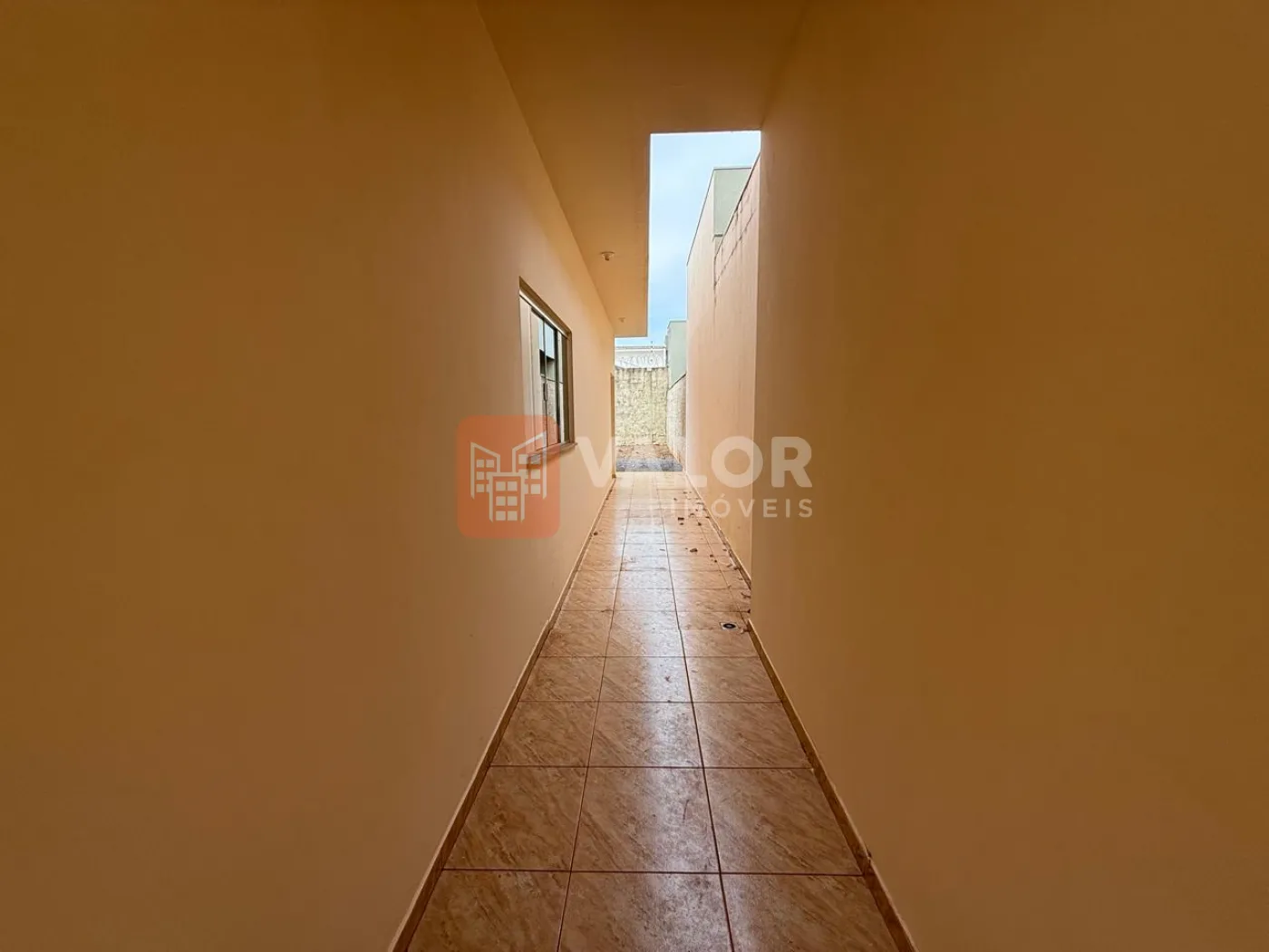 Comprar Casa / Padr&atilde;o em Cianorte R$ 350.000,00 - Foto 4