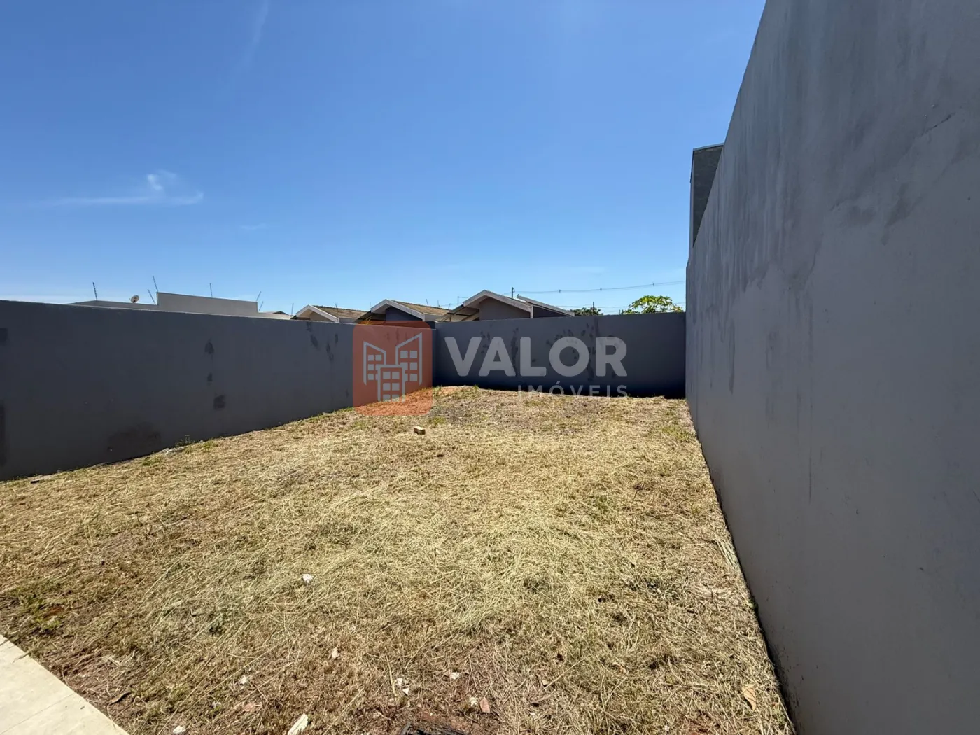 Comprar Casa / Padr&atilde;o em Cianorte R$ 330.000,00 - Foto 4