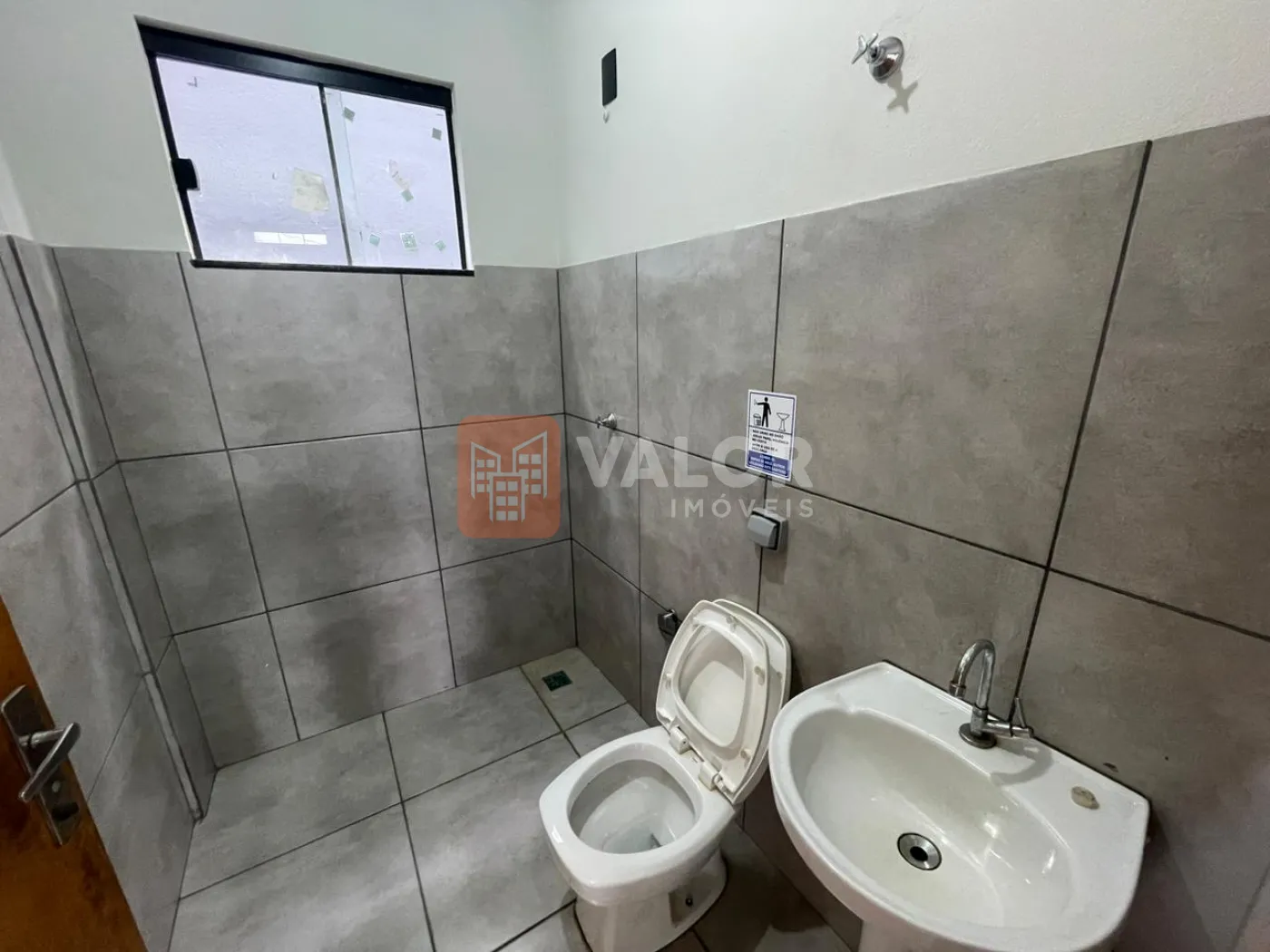 Alugar Comercial / Ponto Comercial em Cianorte R$ 3.500,00 - Foto 4