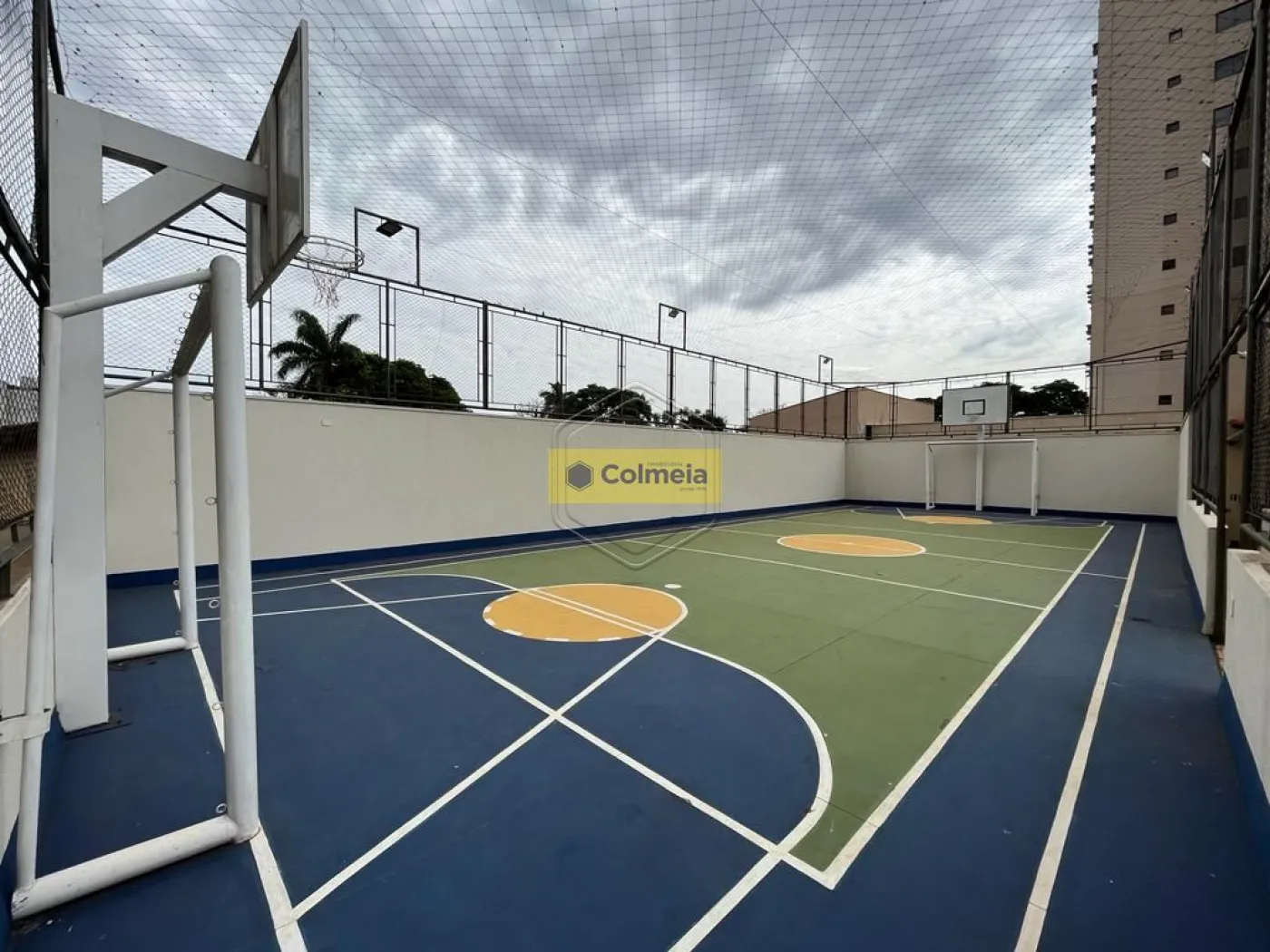 Comprar Apartamento / Padr&atilde;o em Condom&iacute;nio em Dourados R$ 950.000,00 - Foto 3