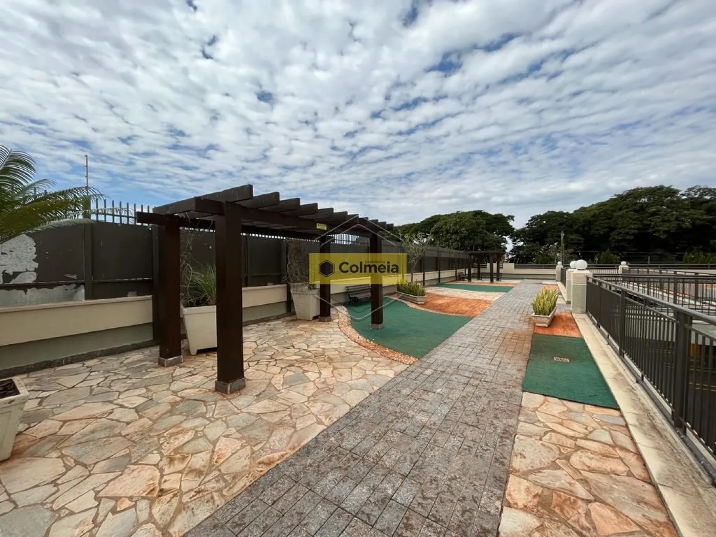 Comprar Apartamento / Padr&atilde;o em Condom&iacute;nio em Dourados R$ 950.000,00 - Foto 6