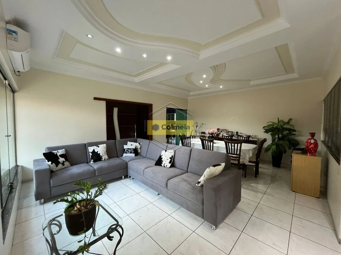 Comprar Casa Residencial / Padr&atilde;o em Dourados R$ 1.950.000,00 - Foto 2