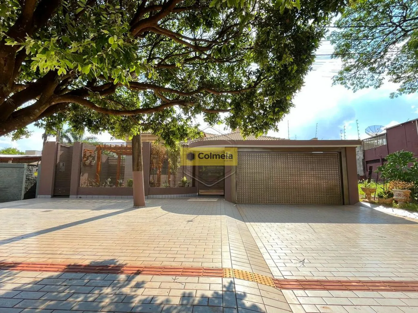 Comprar Casa Residencial / Padr&atilde;o em Dourados R$ 1.950.000,00 - Foto 4