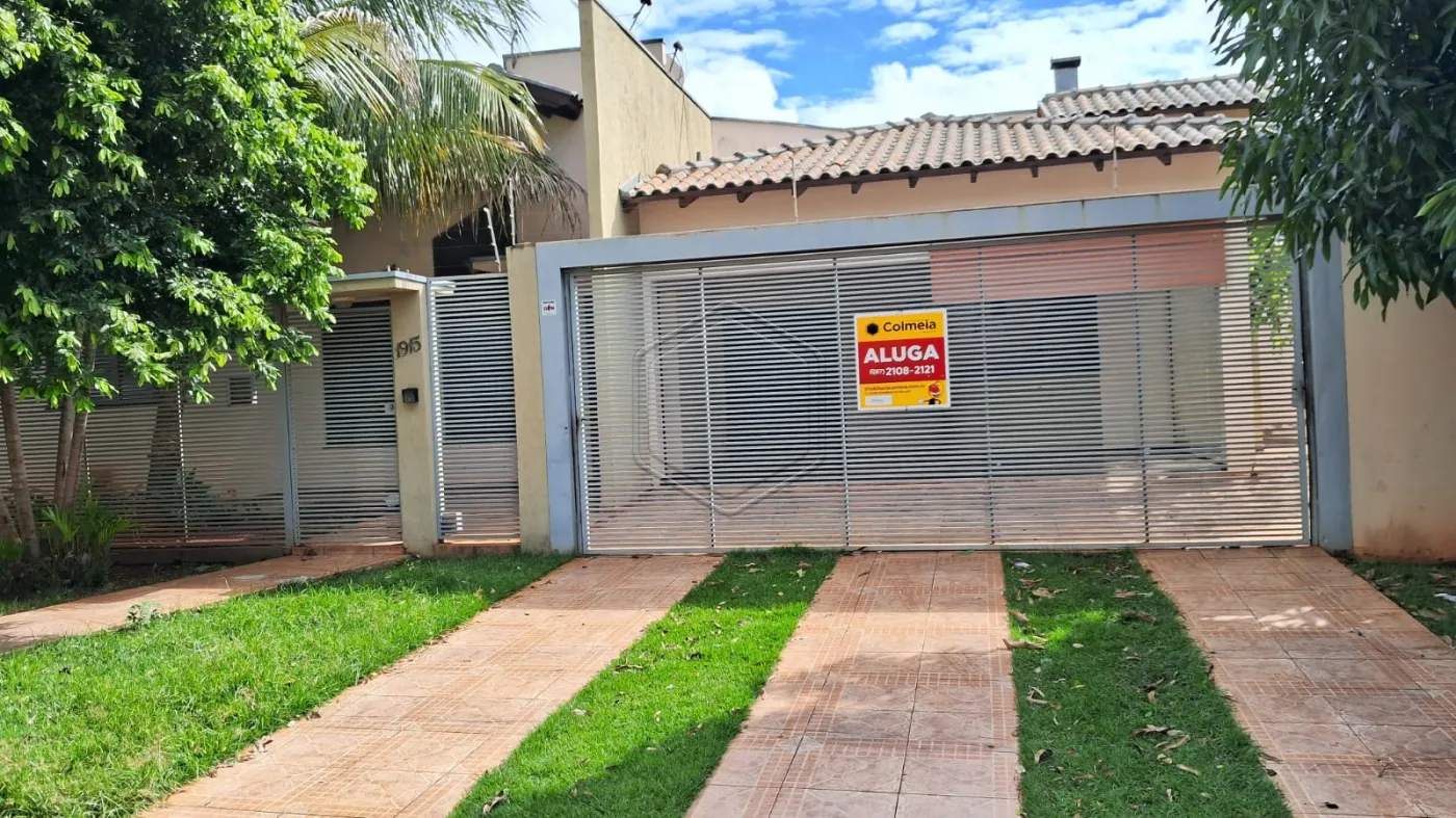 Alugar Casa Residencial / Padr&atilde;o em Dourados R$ 2.700,00 - Foto 1