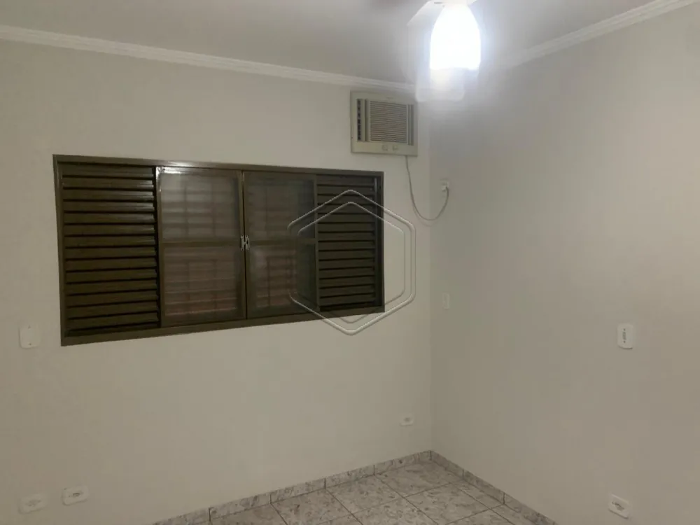 Alugar Casa Residencial / Padr&atilde;o em Dourados R$ 2.500,00 - Foto 2