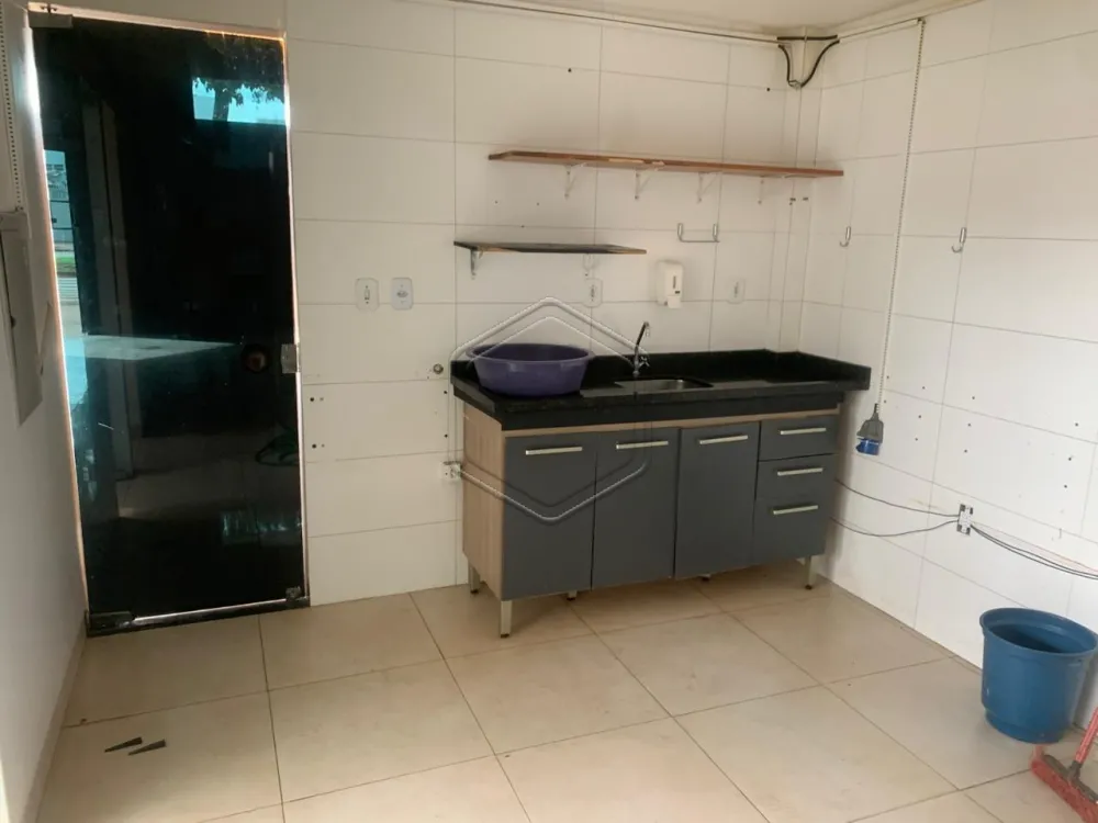 Alugar Comercial / Sal&atilde;o em Dourados R$ 4.200,00 - Foto 4