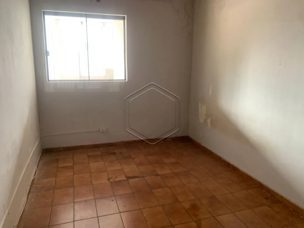 Alugar Comercial / Casa em Dourados R$ 1.800,00 - Foto 2