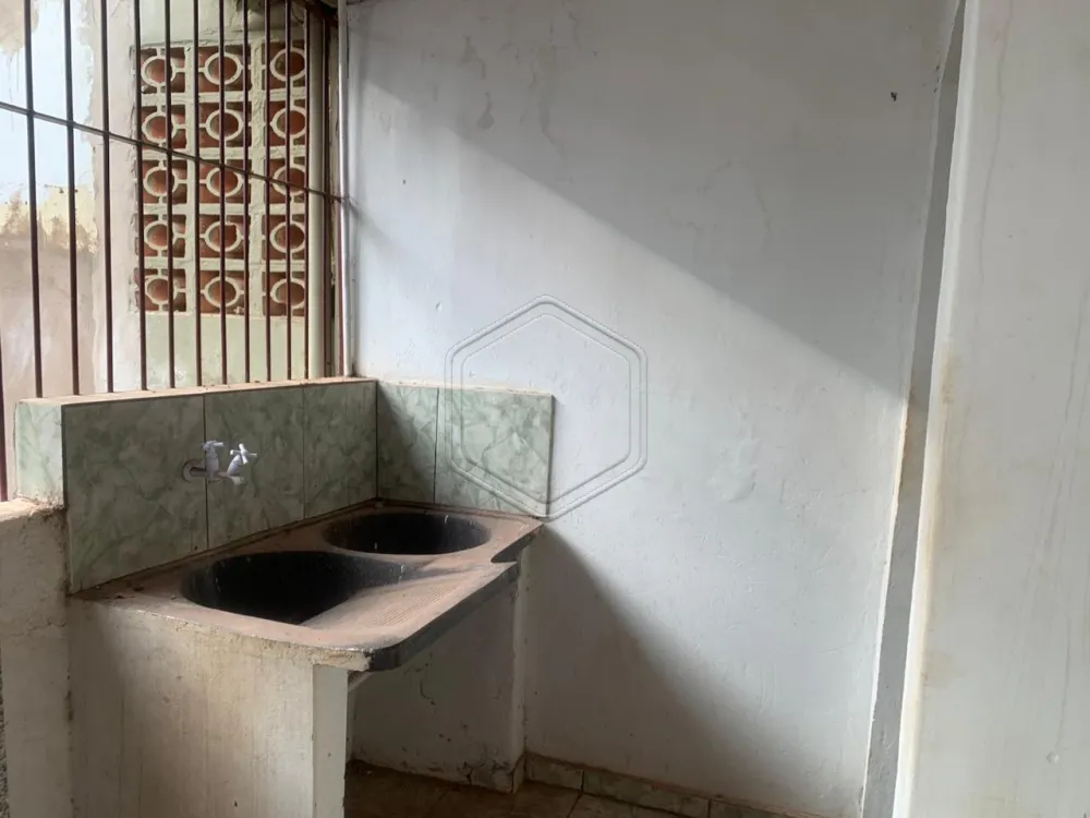 Alugar Comercial / Casa em Dourados R$ 1.800,00 - Foto 8