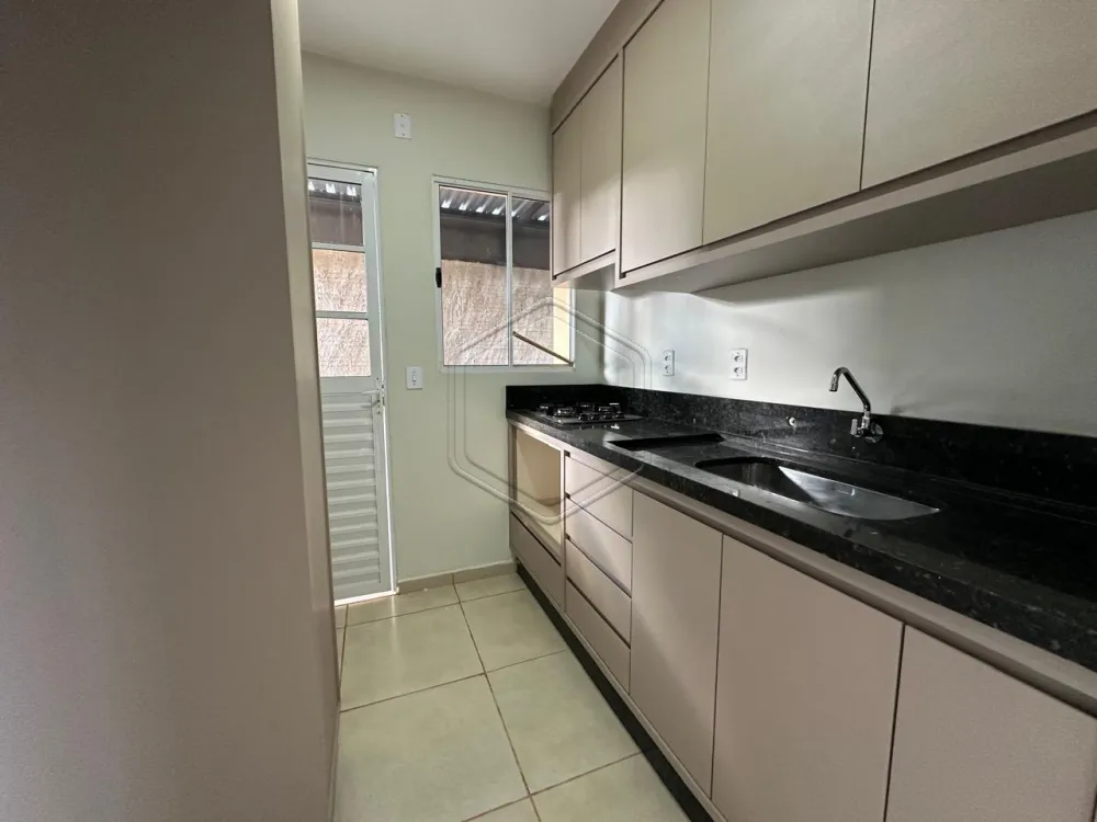 Alugar Casa Residencial / Padr&atilde;o em Dourados R$ 1.500,00 - Foto 2