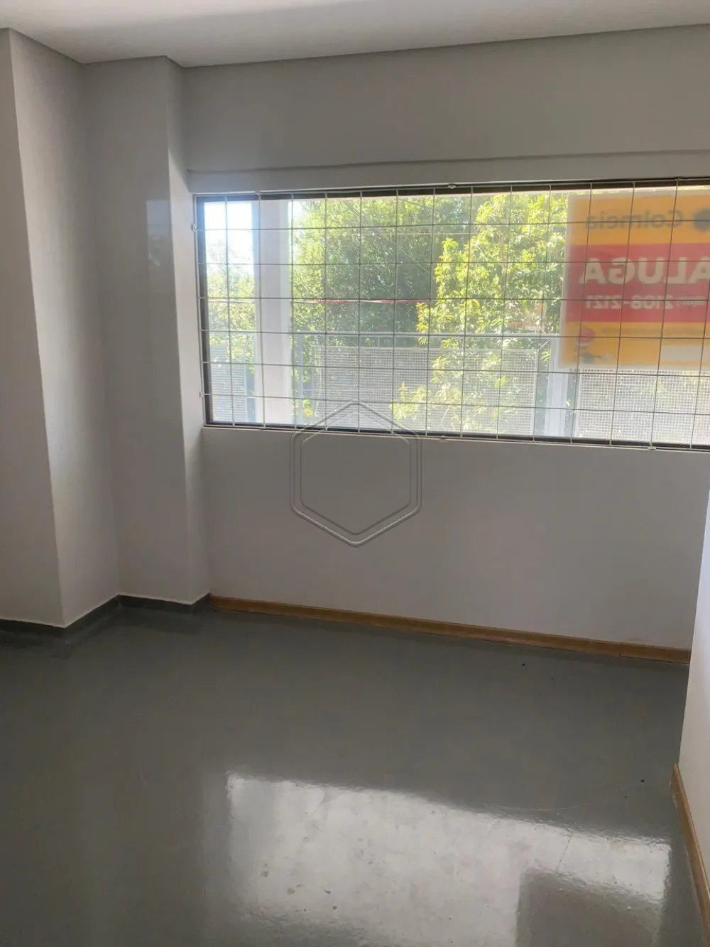 Alugar Comercial / Sala em Condom&iacute;nio em Dourados R$ 1.500,00 - Foto 2