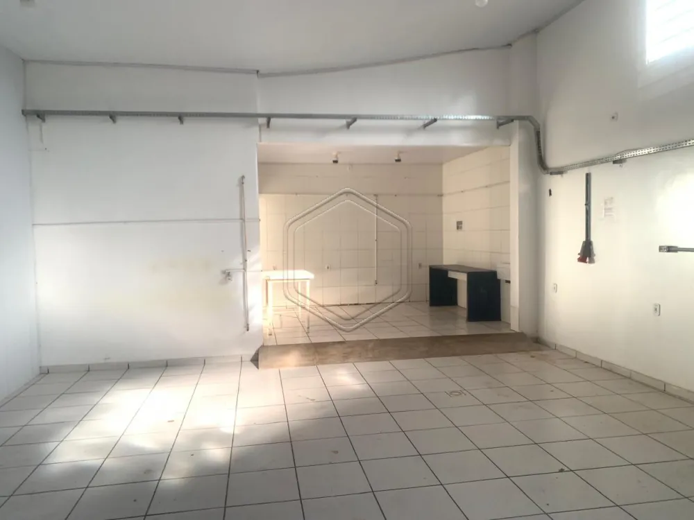 Alugar Comercial / Sal&atilde;o em Dourados R$ 3.000,00 - Foto 4