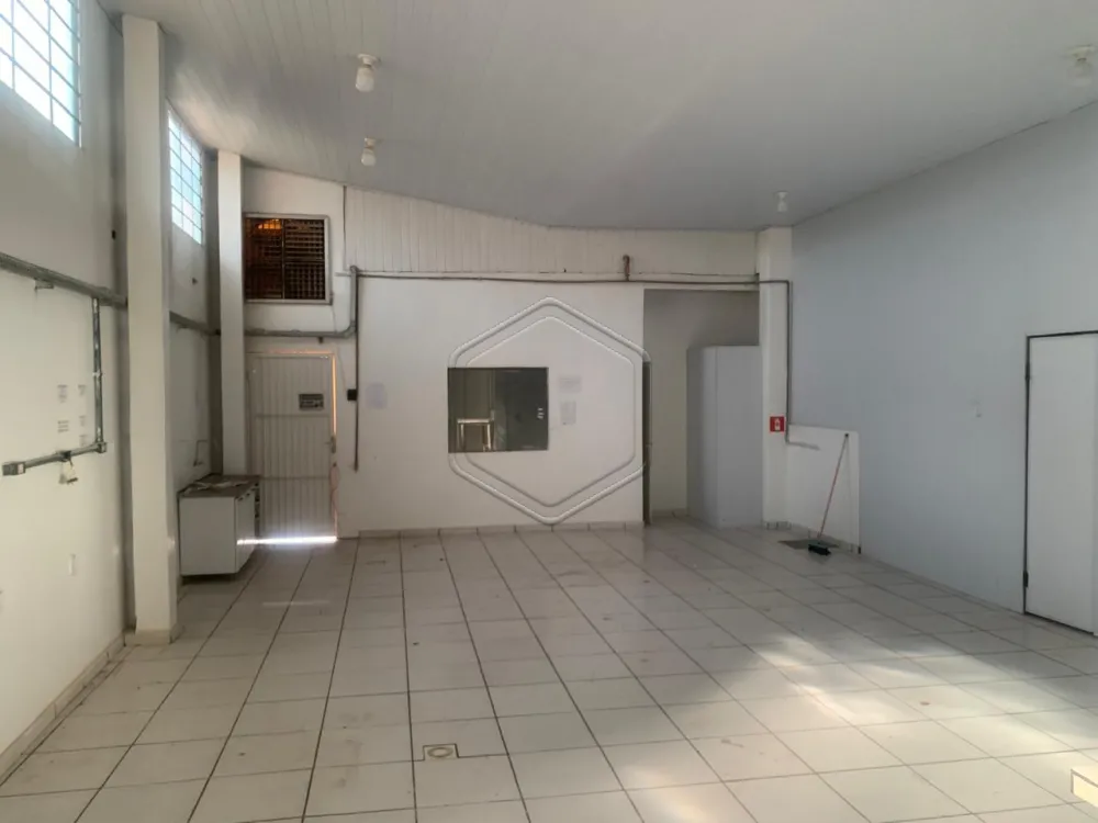 Alugar Comercial / Sal&atilde;o em Dourados R$ 3.000,00 - Foto 3