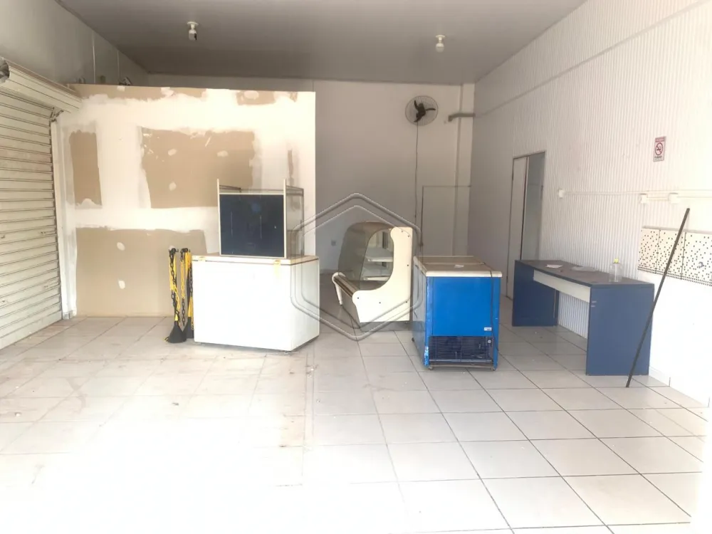 Alugar Comercial / Sal&atilde;o em Dourados R$ 3.000,00 - Foto 7