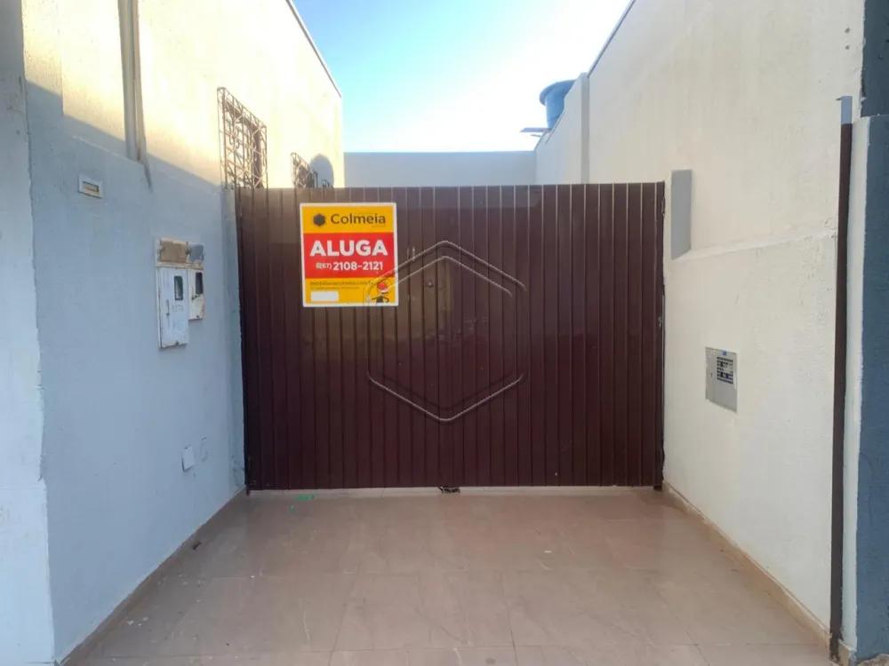 Alugar Casa Residencial / Padr&atilde;o em Dourados R$ 2.500,00 - Foto 1