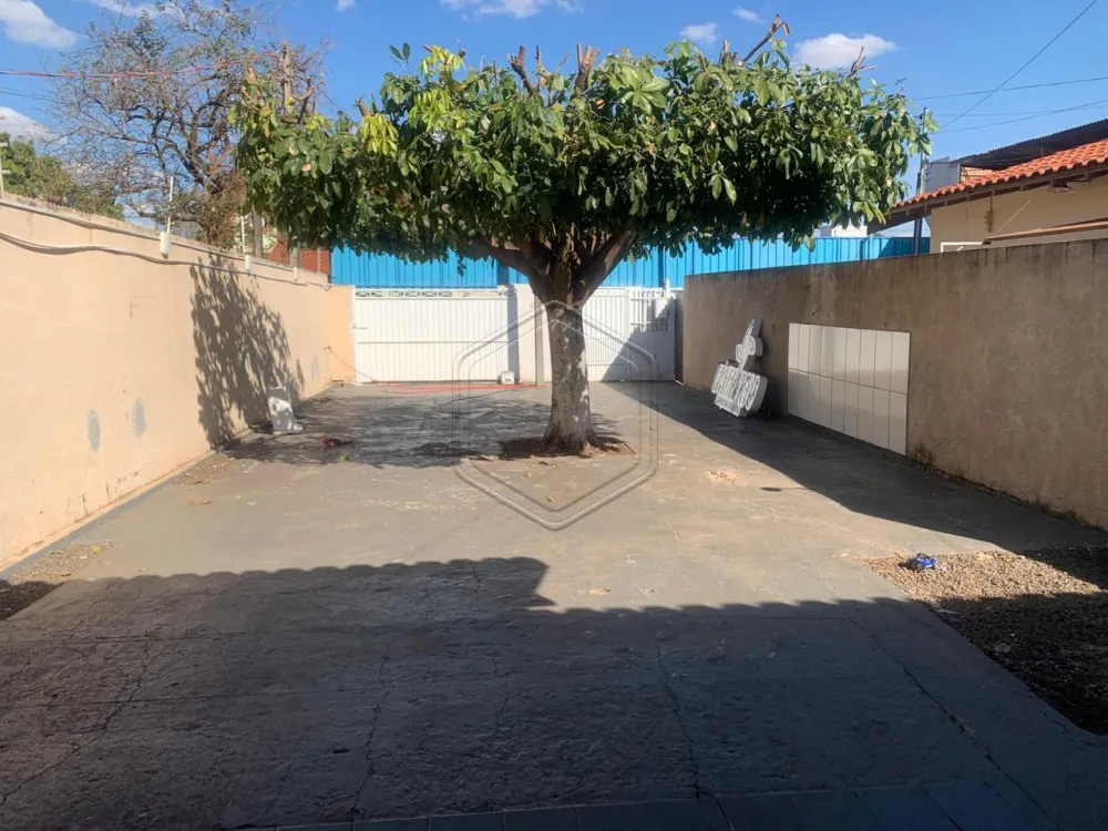 Alugar Casa Residencial / Padr&atilde;o em Dourados R$ 2.800,00 - Foto 2