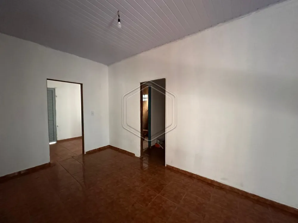 Alugar Casa Residencial / Padr&atilde;o em Dourados R$ 1.200,00 - Foto 4