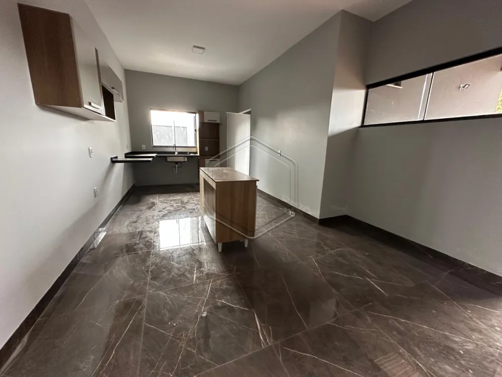 Alugar Casa Residencial / Padr&atilde;o em Dourados R$ 1.800,00 - Foto 2