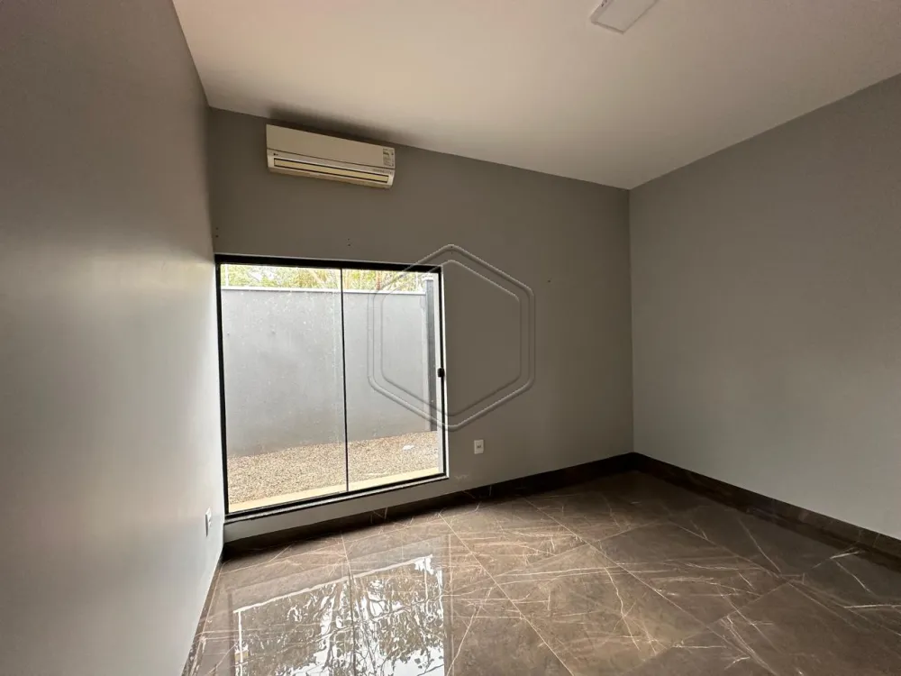 Alugar Casa Residencial / Padr&atilde;o em Dourados R$ 1.800,00 - Foto 4