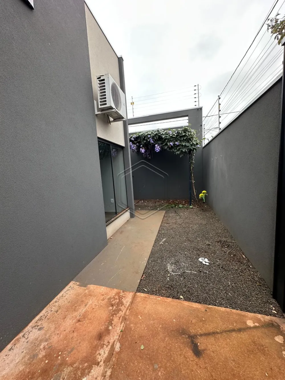 Alugar Casa Residencial / Padr&atilde;o em Dourados R$ 1.800,00 - Foto 11