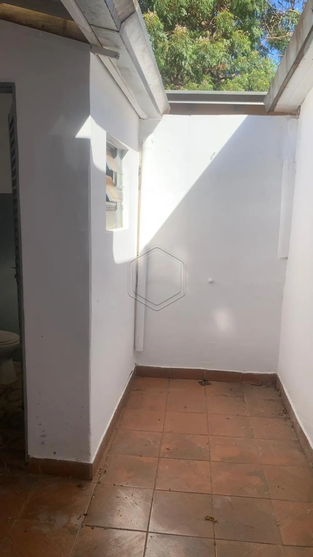 Alugar Casa Residencial / Padr&atilde;o em Dourados R$ 1.000,00 - Foto 14