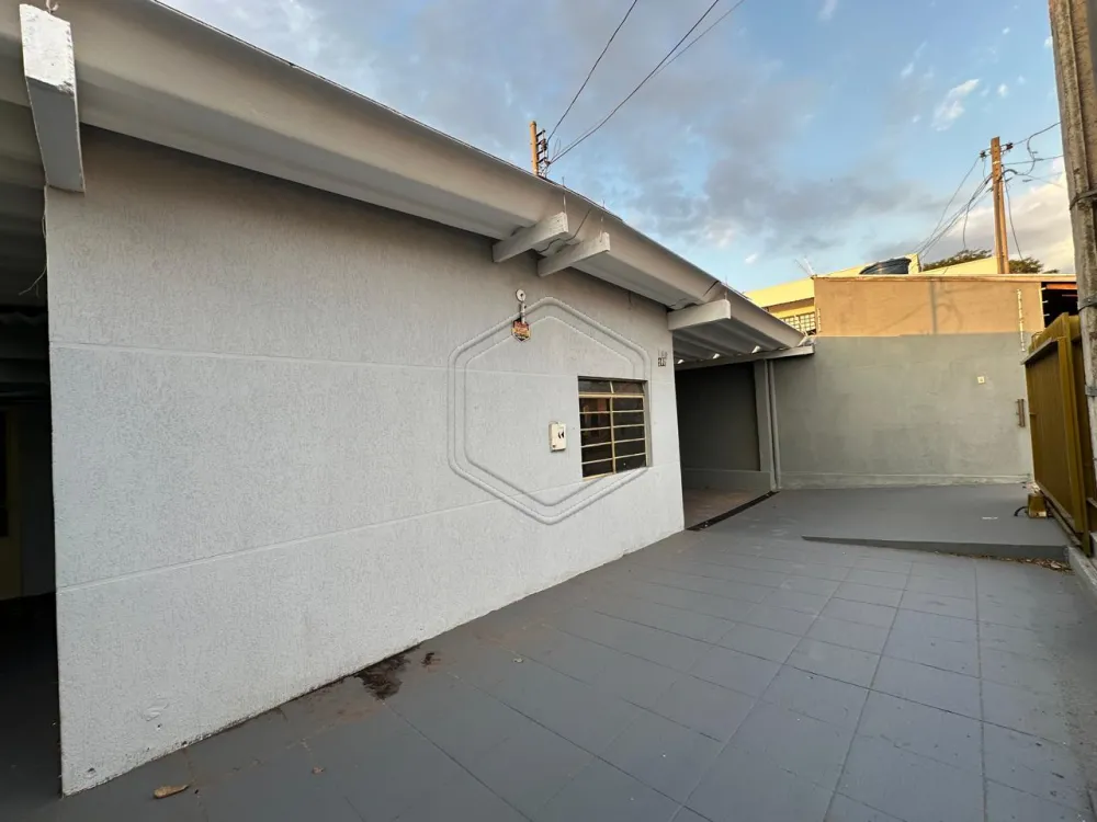 Alugar Casa Residencial / Padr&atilde;o em Dourados R$ 2.300,00 - Foto 15