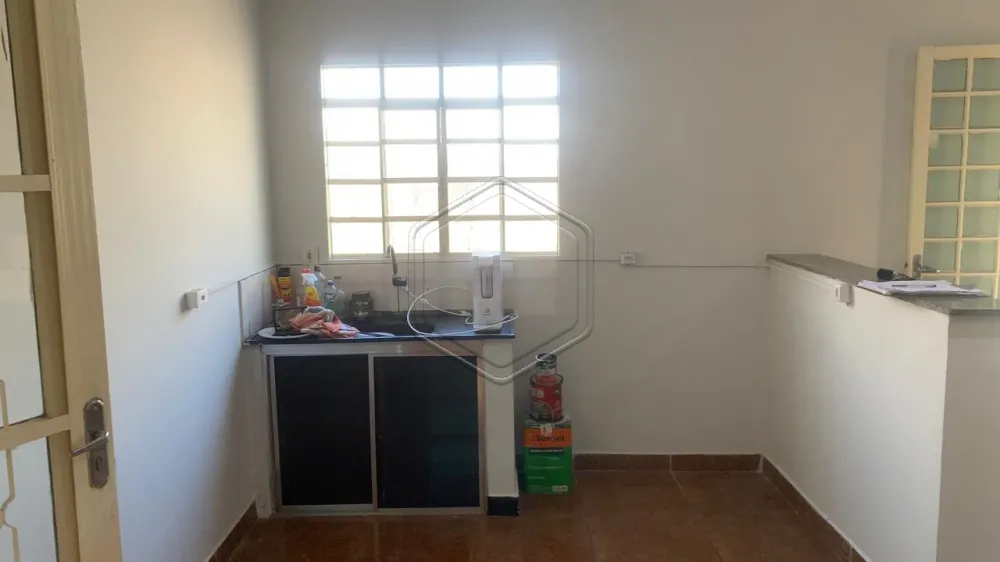 Alugar Casa Residencial / Padr&atilde;o em Dourados R$ 900,00 - Foto 4