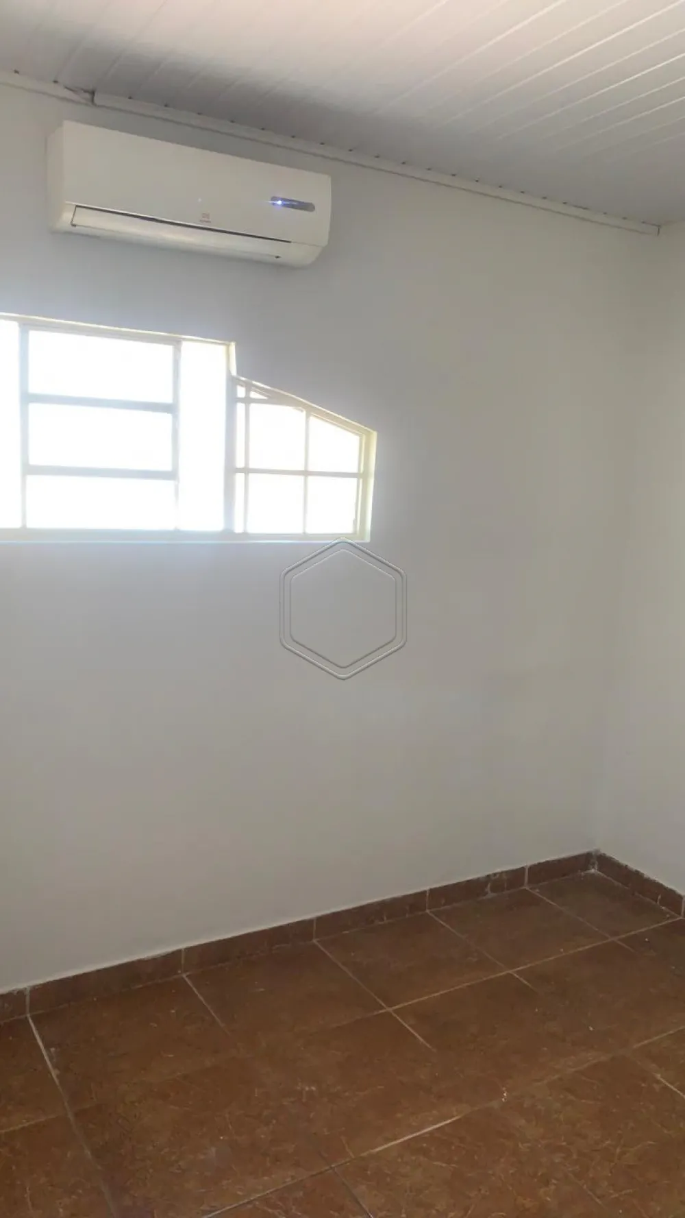 Alugar Casa Residencial / Padr&atilde;o em Dourados R$ 900,00 - Foto 9