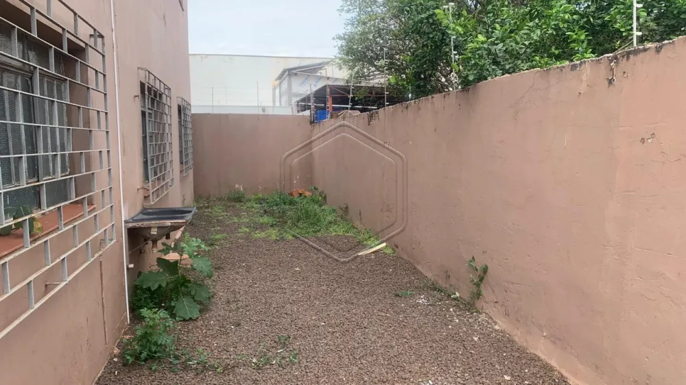 Alugar Casa Residencial / Padr&atilde;o em Dourados R$ 2.200,00 - Foto 27