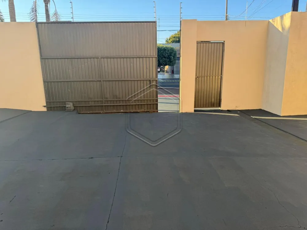 Alugar Comercial / Sal&atilde;o em Dourados R$ 4.500,00 - Foto 2