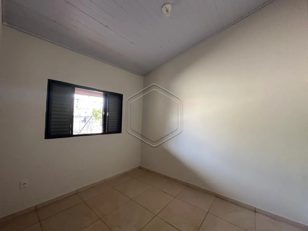 Alugar Casa Residencial / Padr&atilde;o em Dourados R$ 1.350,00 - Foto 4