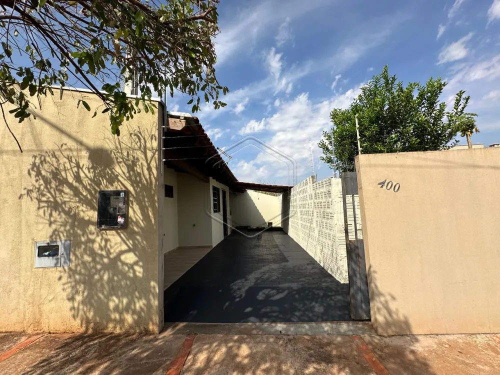 Alugar Casa Residencial / Padr&atilde;o em Dourados R$ 1.350,00 - Foto 2