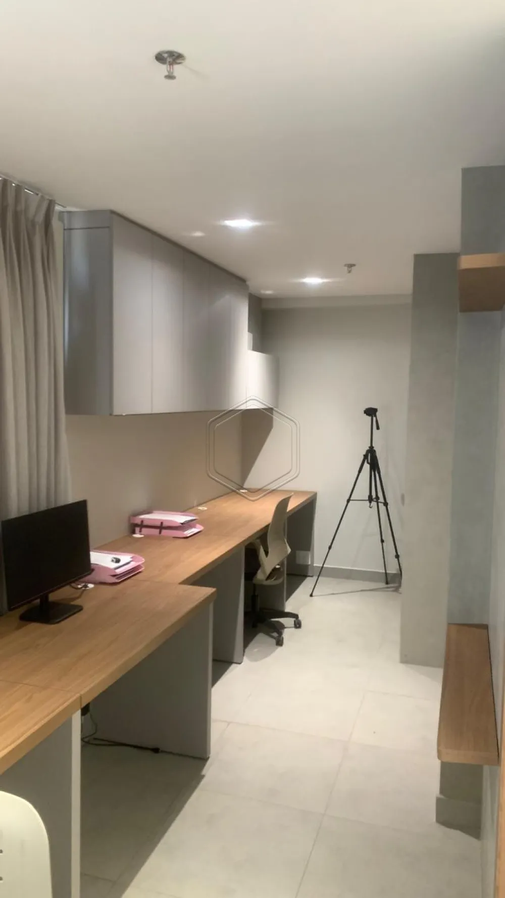 Alugar Comercial / Sala em Condom&iacute;nio em Dourados R$ 3.500,00 - Foto 8