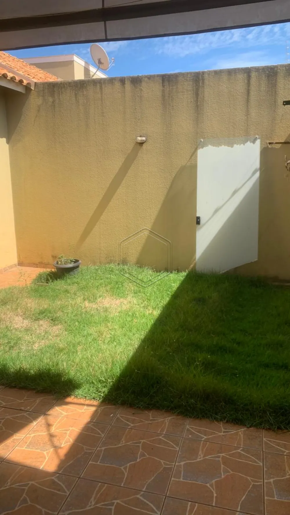 Alugar Casa Residencial / Condom&iacute;nio em Dourados R$ 2.400,00 - Foto 24