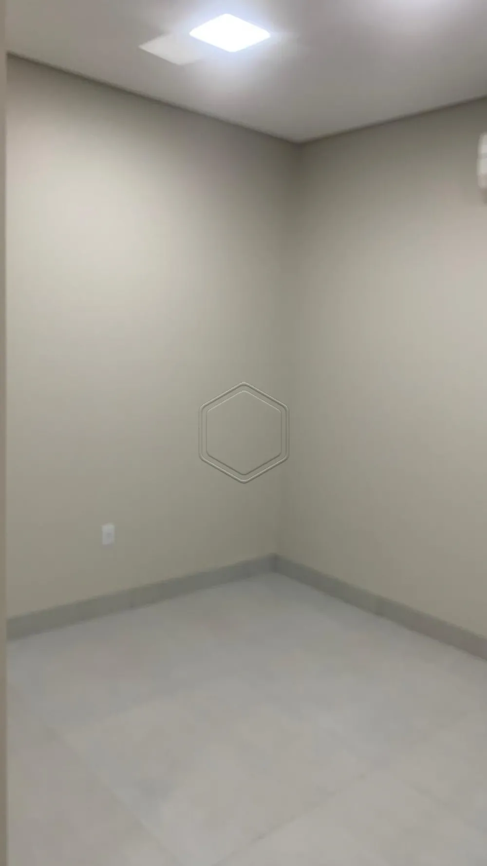 Alugar Comercial / Sala em Dourados R$ 1.250,00 - Foto 4