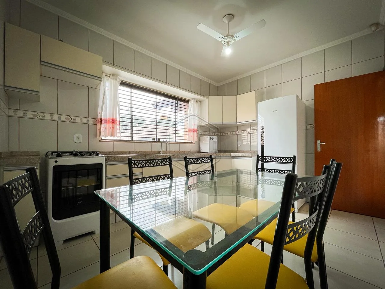 Alugar Casa Residencial / Padr&atilde;o em Dourados R$ 3.500,00 - Foto 6