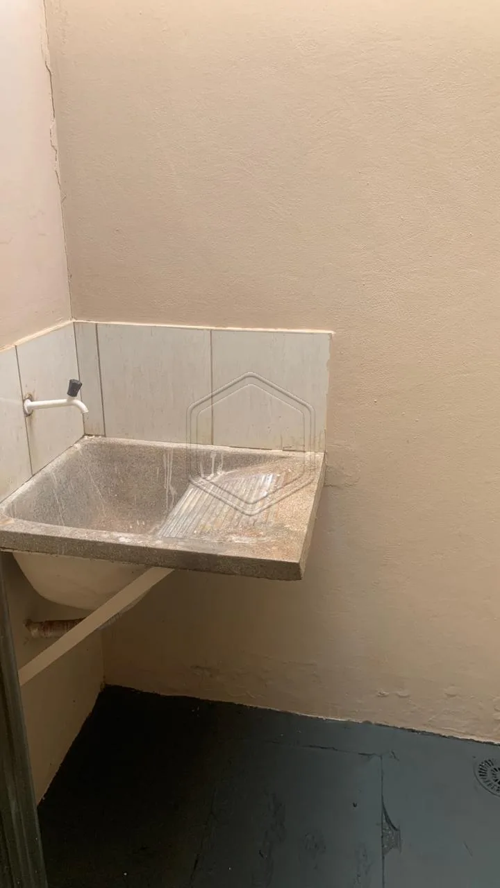 Alugar Apartamento / Kitnet em Condom&iacute;nio em Dourados R$ 1.100,00 - Foto 3