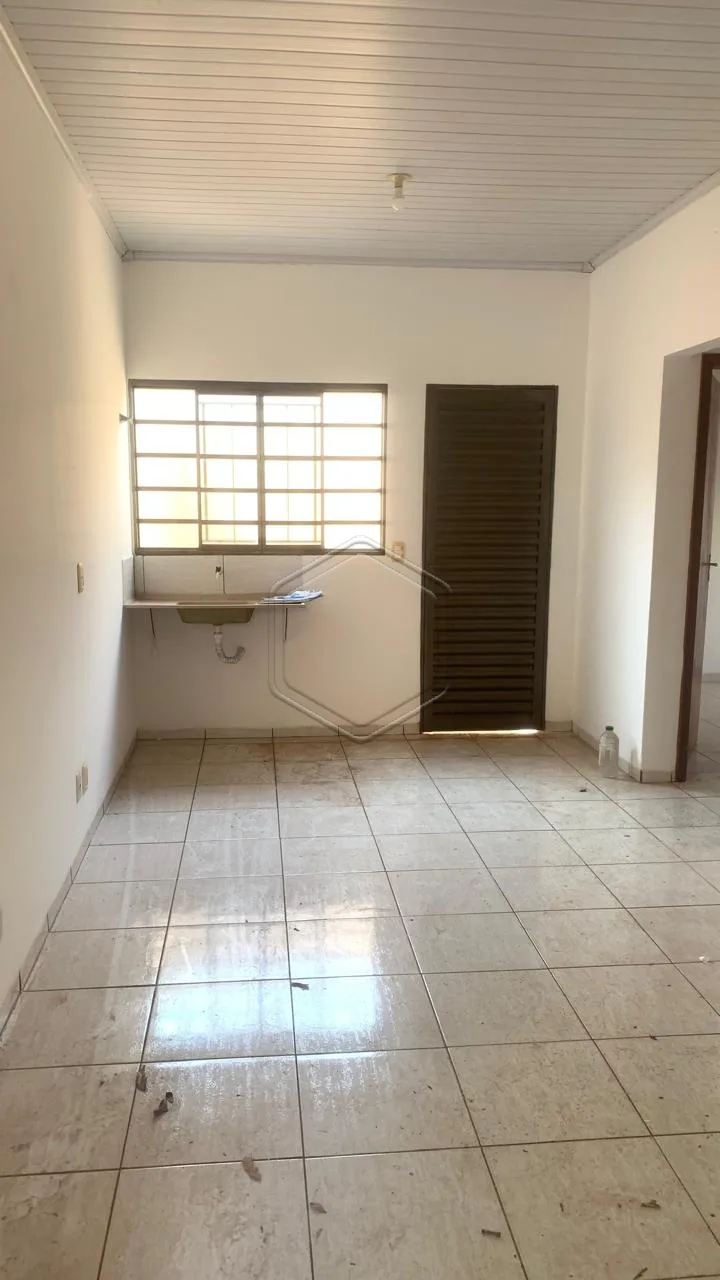 Alugar Apartamento / Kitnet em Condom&iacute;nio em Dourados R$ 1.400,00 - Foto 2